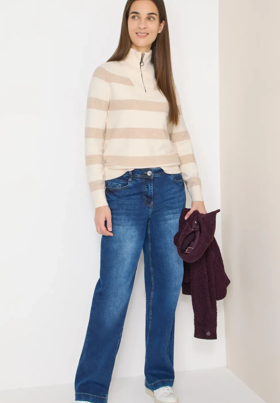 Gestreifter Pullover