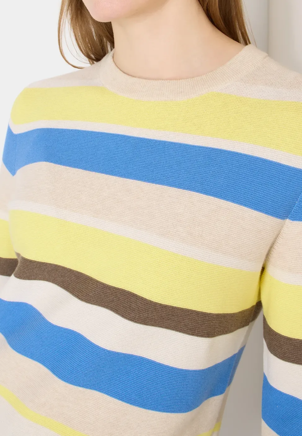 Gestreifter Pullover