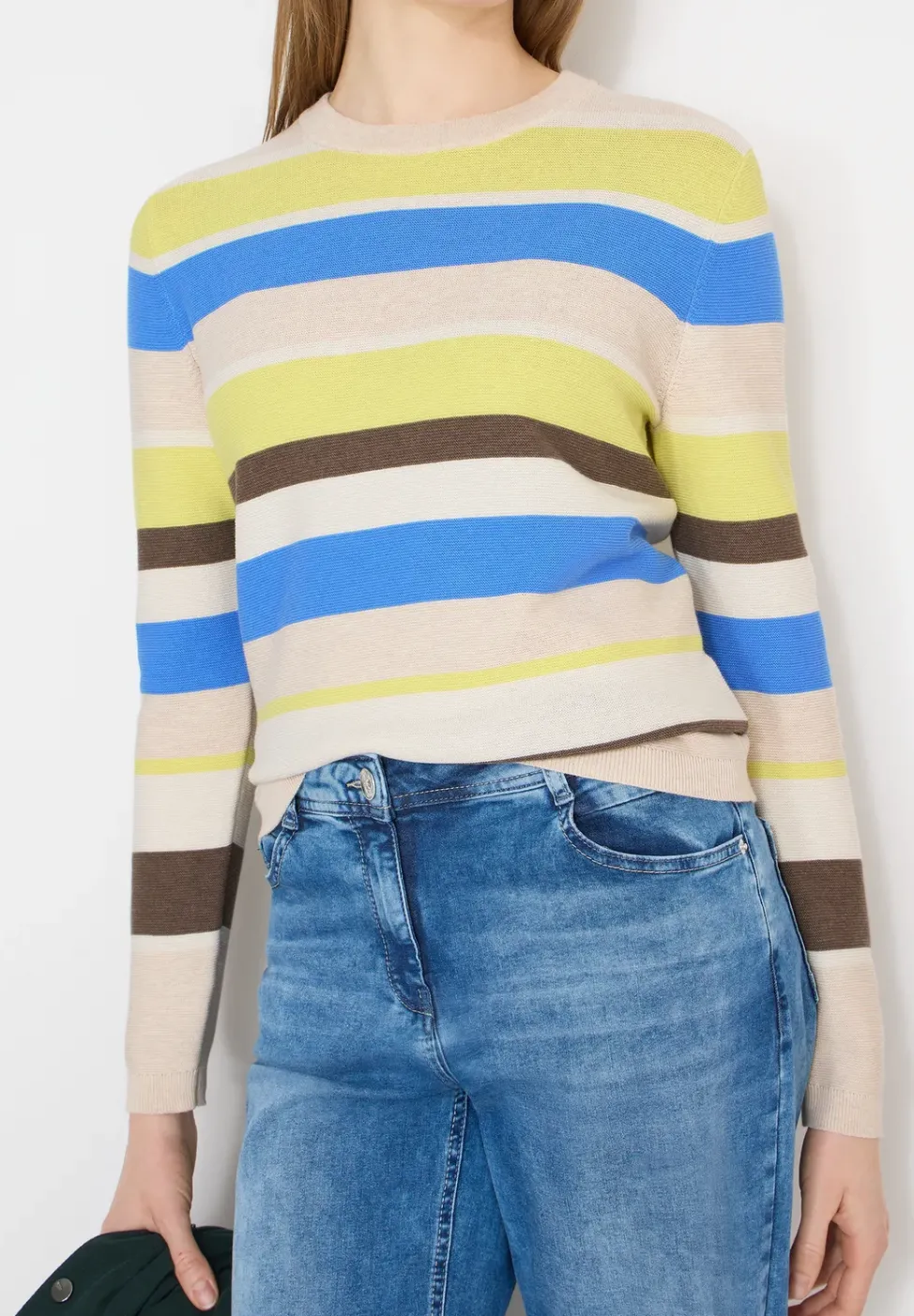 Gestreifter Pullover
