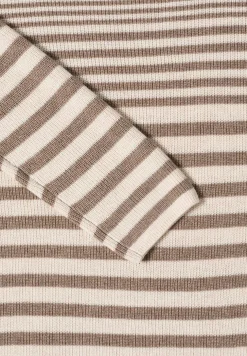 Gestreifter Pullover