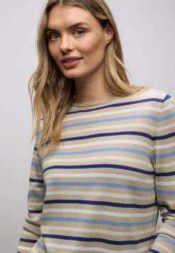 Gestreifter Pullover