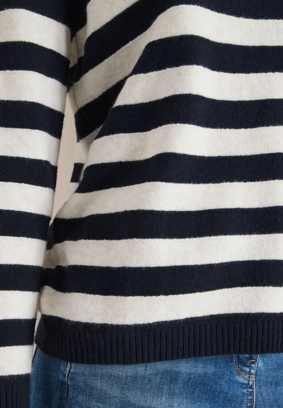 Gestreifter Melange Pullover