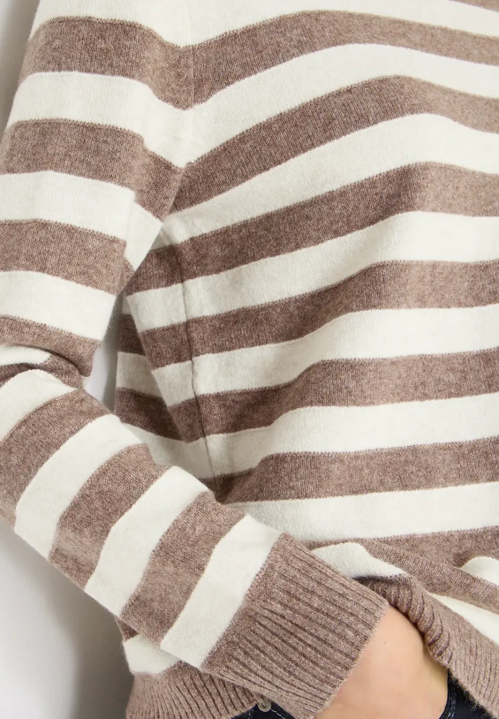 Gestreifter Melange Pullover