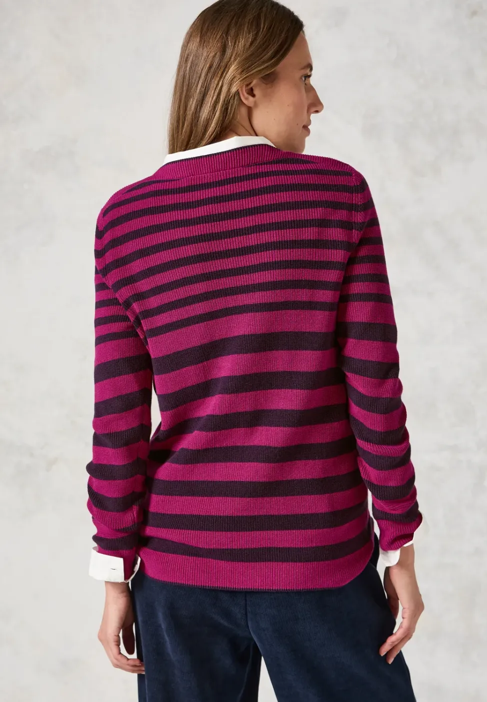 Gestreifter Pullover