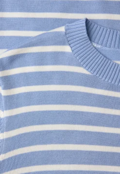 Gestreifter Pullover
