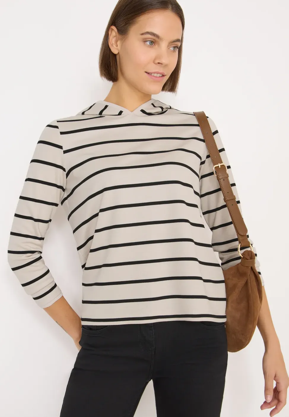 Gestreiftes Kapuzenshirt
