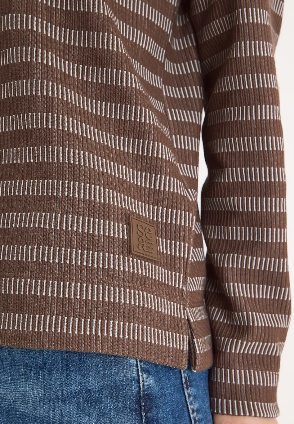 Gestreiftes Shirt