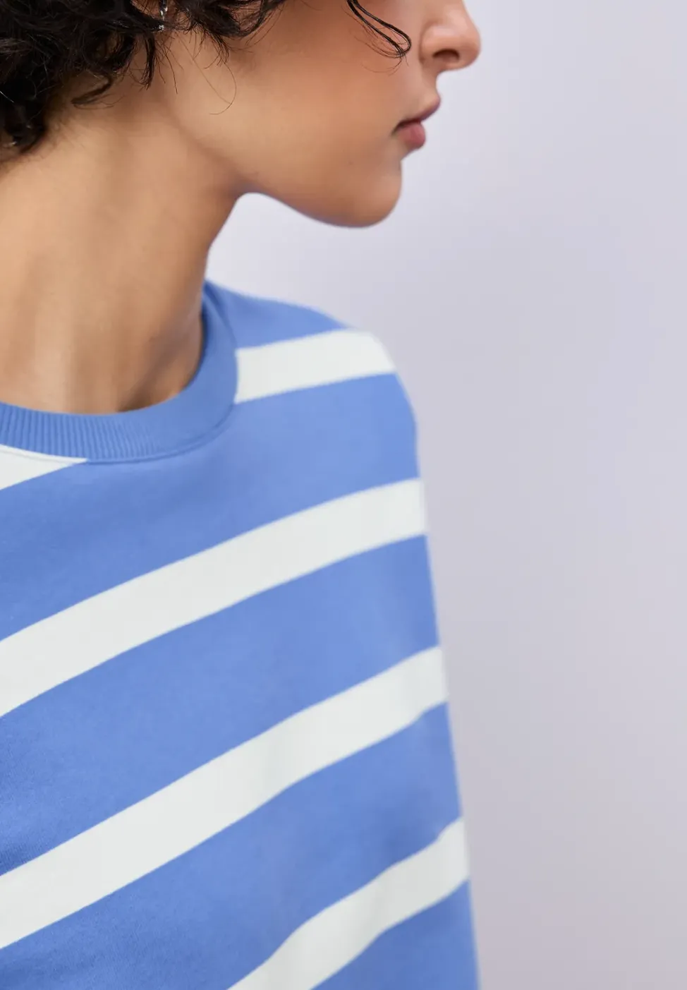 Gestreiftes Sweatshirt
