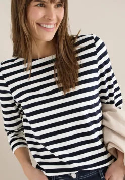 Gestreiftes Basic Shirt