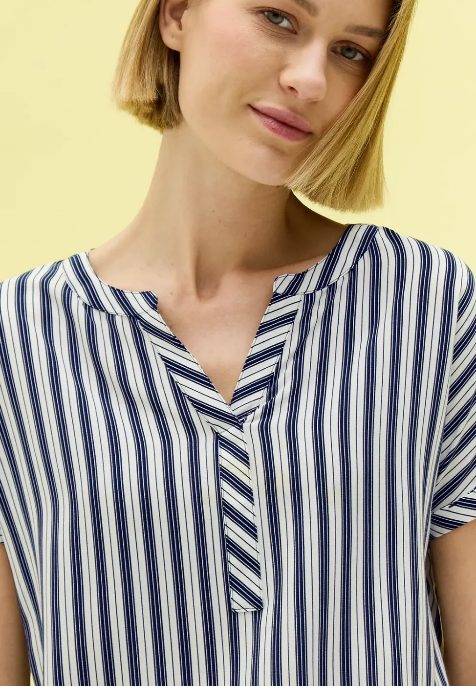 Gestreiftes Blusenshirt