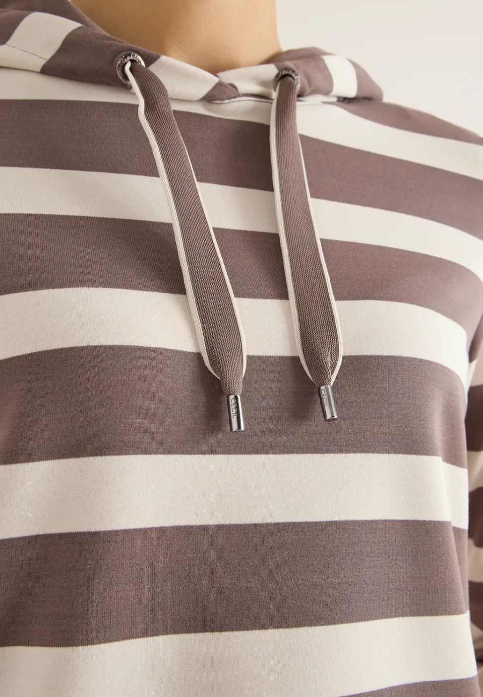 Gestreiftes Hoodie-Shirt