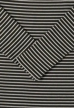 Gestreiftes Langarmshirt