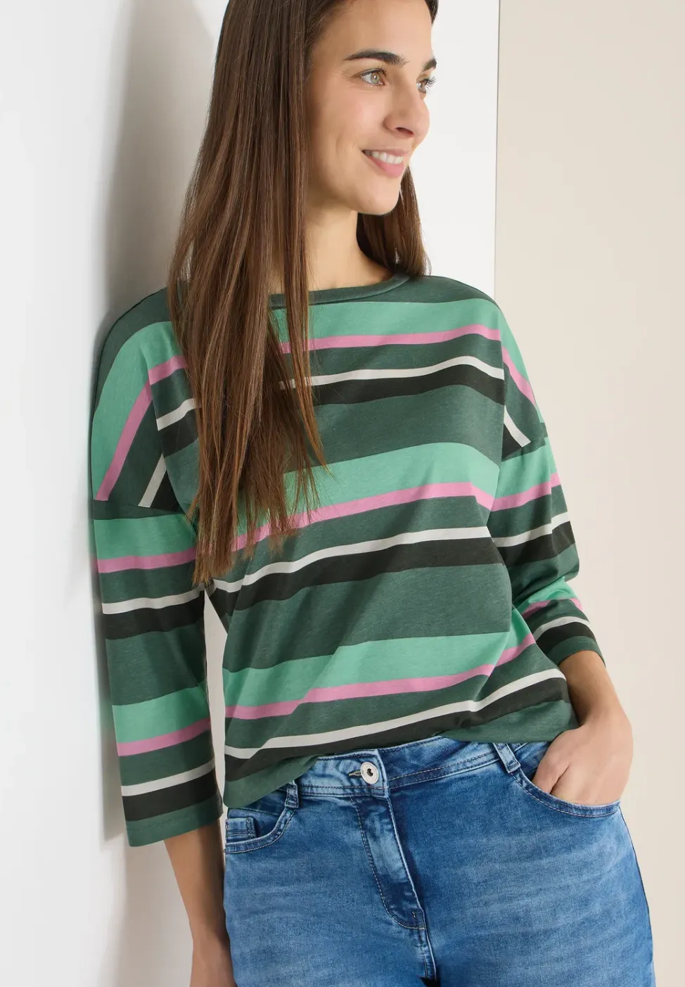 Gestreiftes Shirt