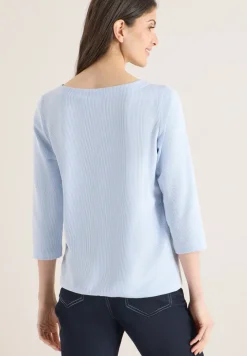 Gestreiftes Shirt