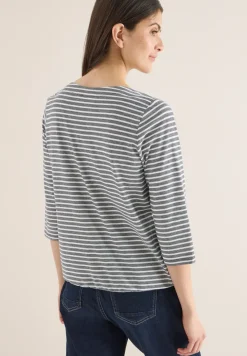 Gestreiftes Shirt