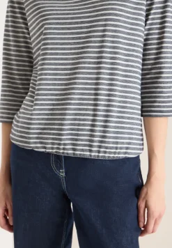 Gestreiftes Shirt