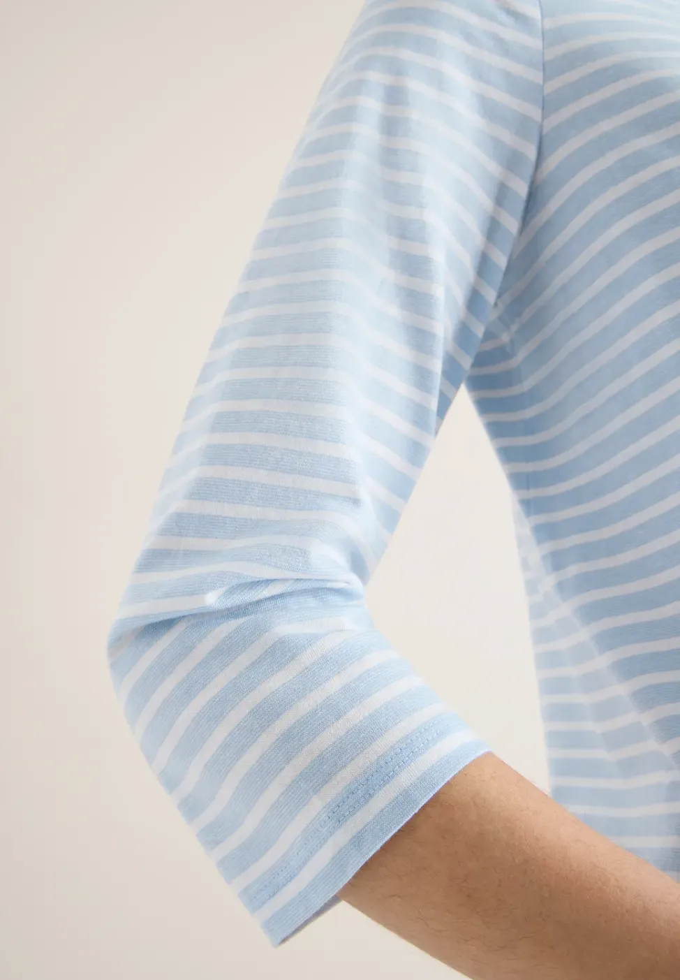 Gestreiftes Shirt