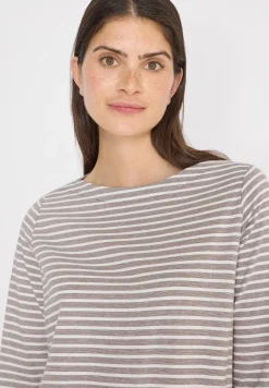 Gestreiftes Shirt