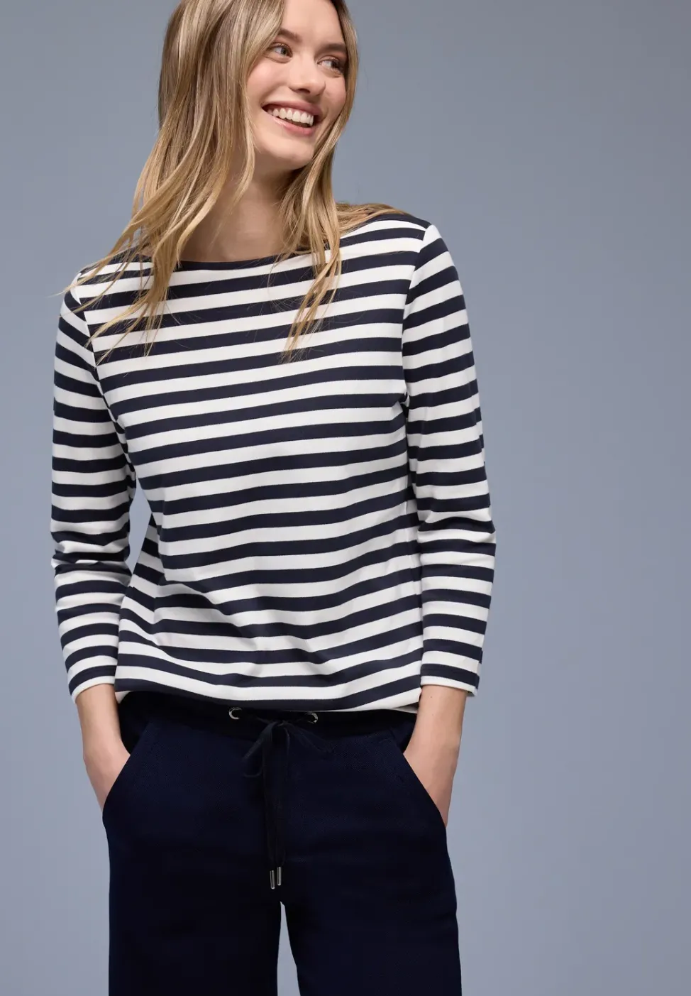 Gestreiftes Shirt