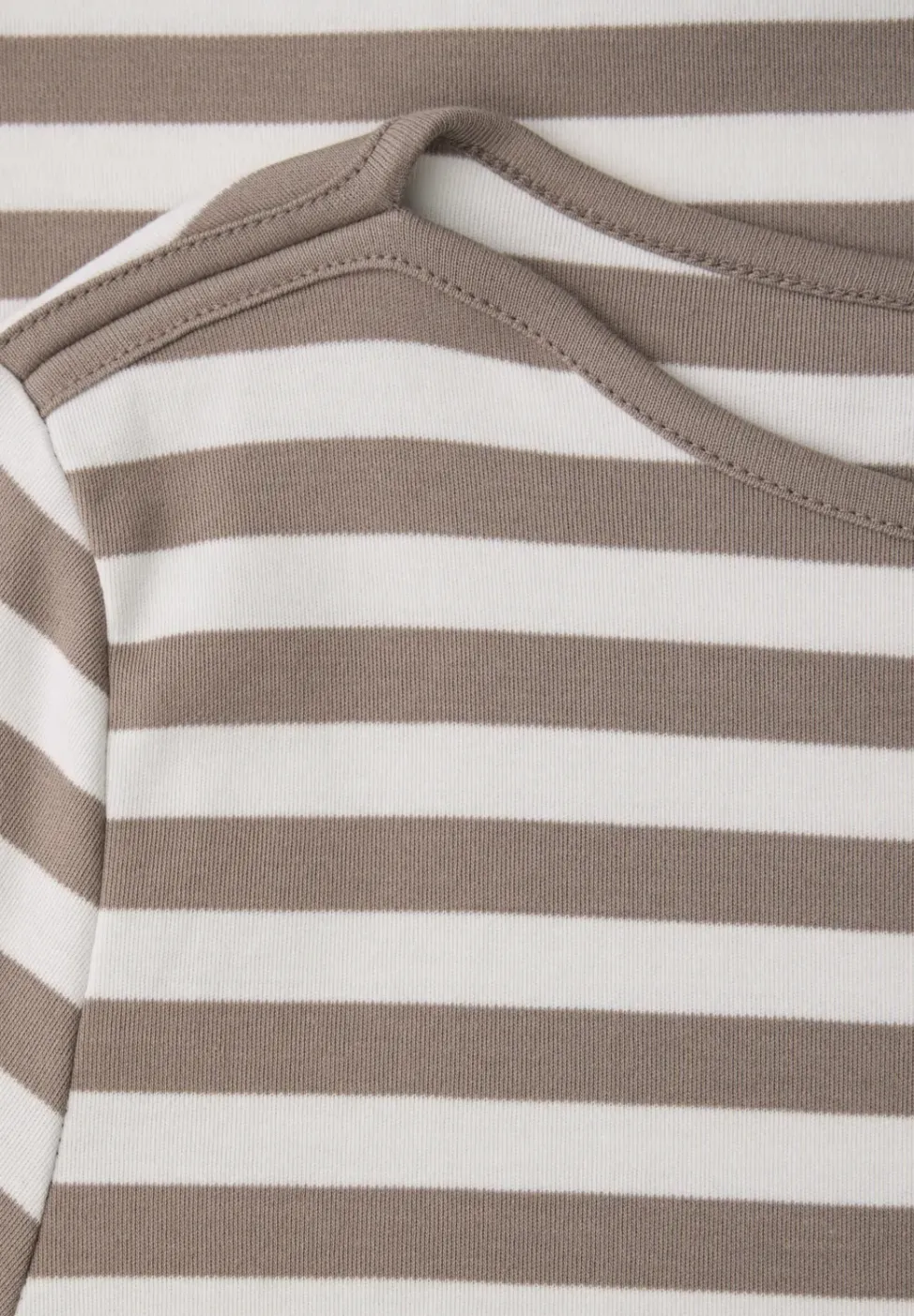 Gestreiftes Shirt
