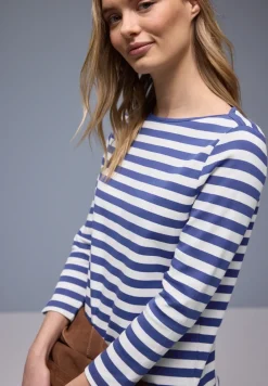 Gestreiftes Shirt