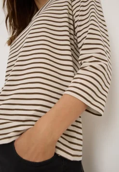 Gestreiftes Shirt