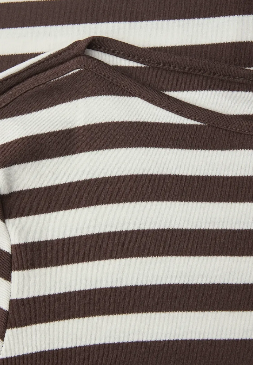 Gestreiftes Shirt