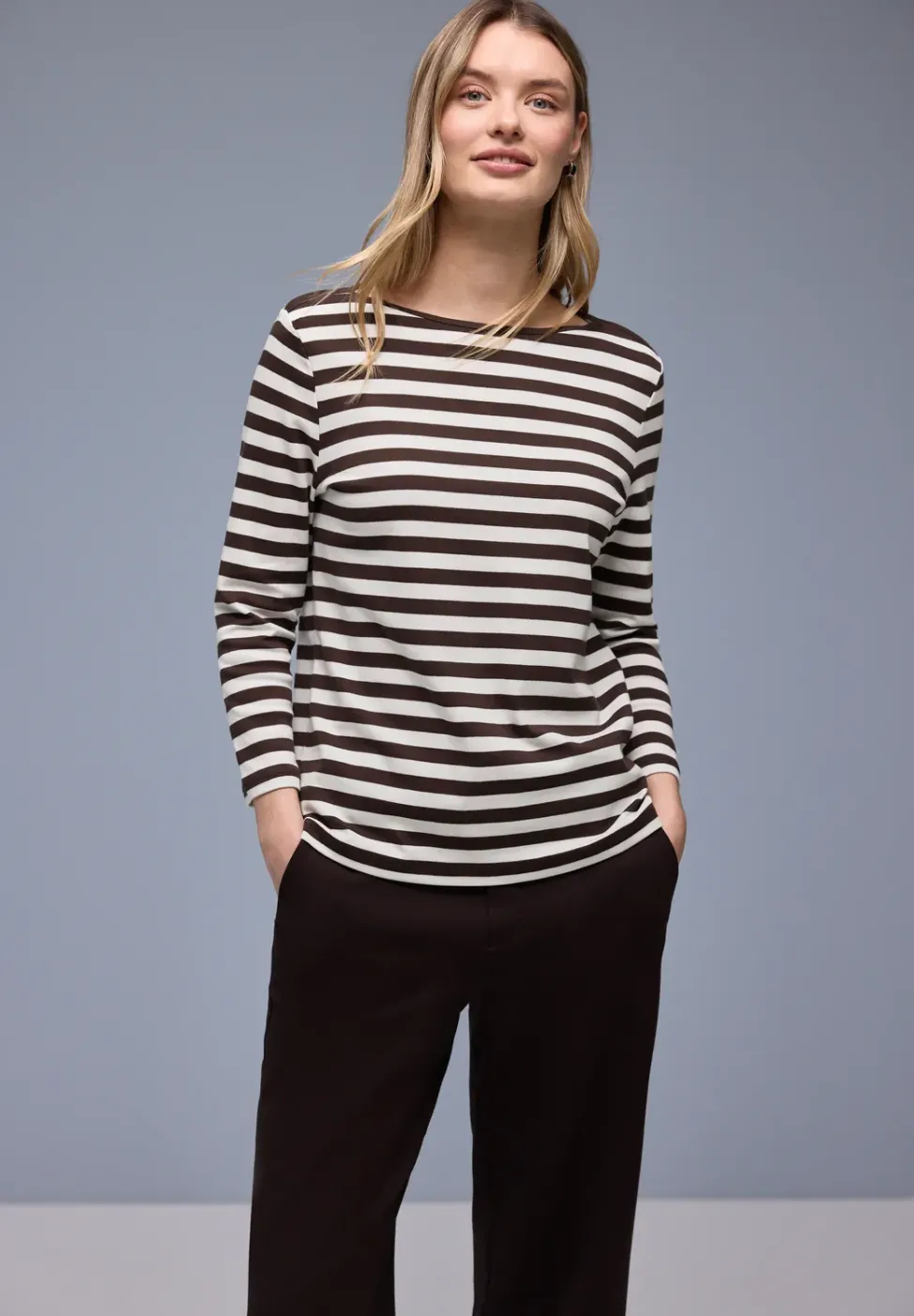 Gestreiftes Shirt