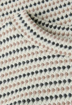 Gestreiftes Shirt