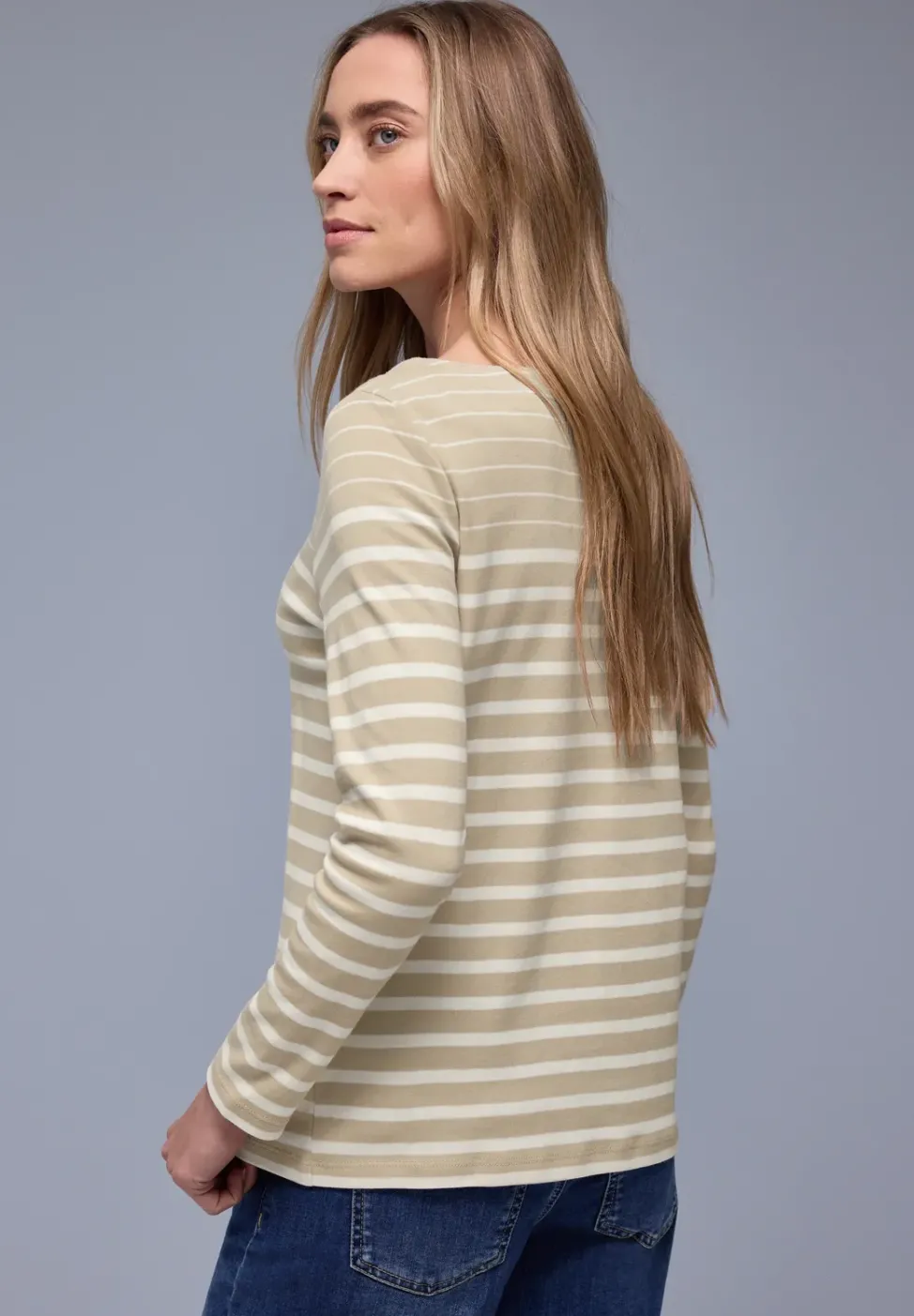 Gestreiftes Shirt
