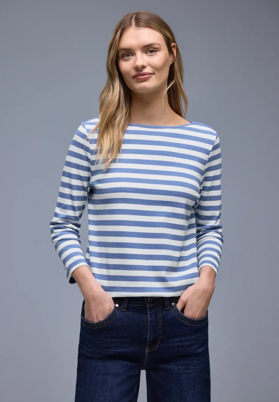 Gestreiftes Shirt