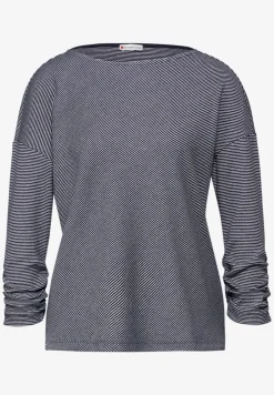 Gestreiftes Shirt