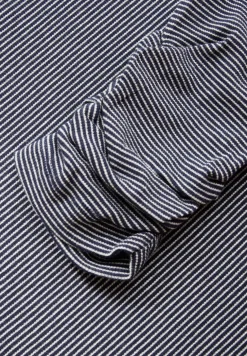 Gestreiftes Shirt