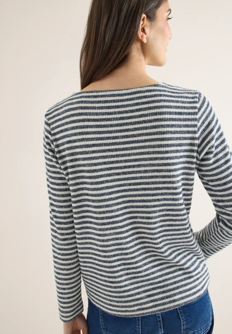 Gestreiftes Shirt