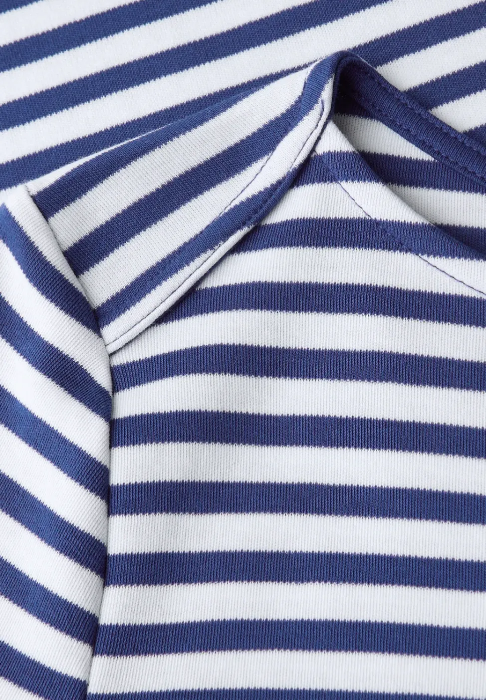 Gestreiftes Shirt
