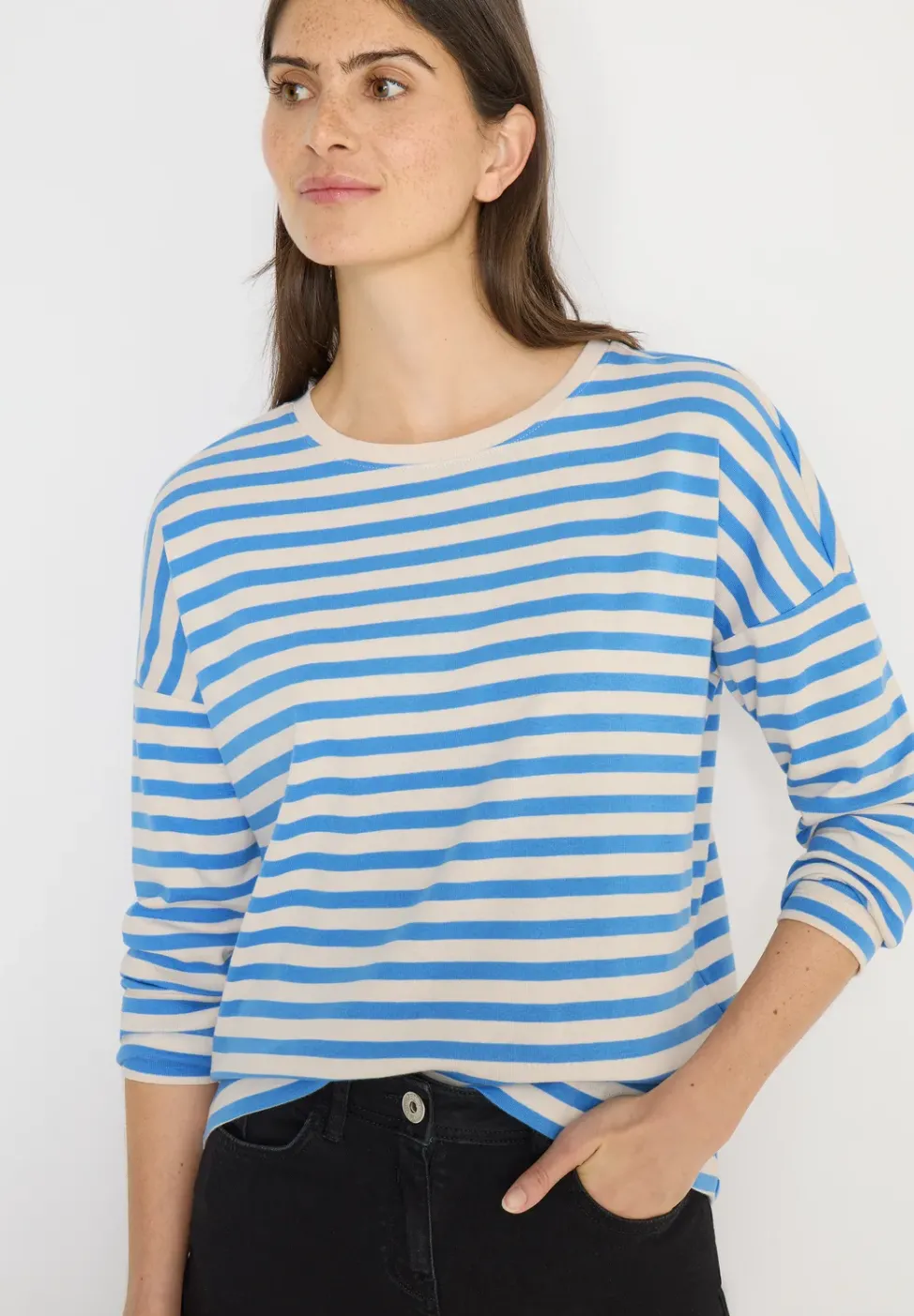 Gestreiftes Shirt