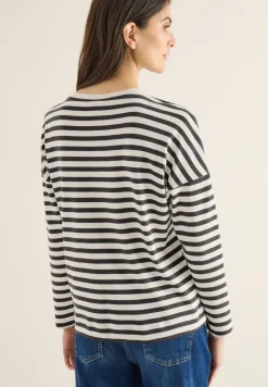 Gestreiftes Shirt