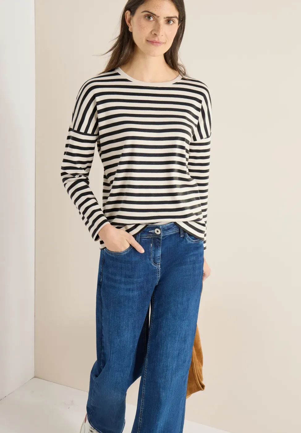 Gestreiftes Shirt