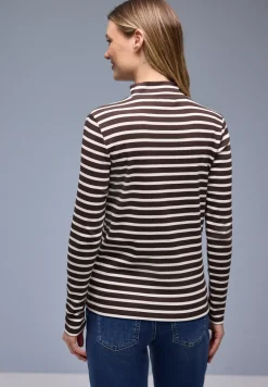 Gestreiftes Shirt
