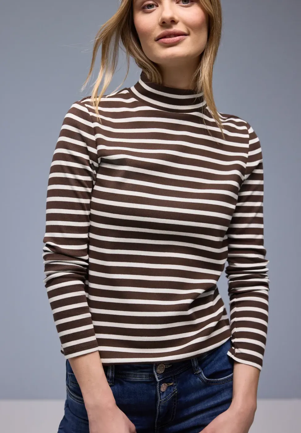 Gestreiftes Shirt