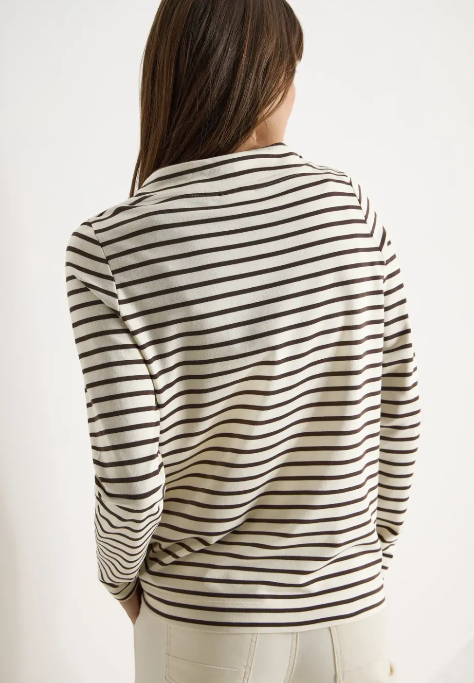Gestreiftes Shirt