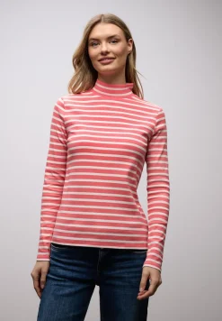 Gestreiftes Shirt