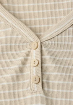 Gestreiftes Shirt