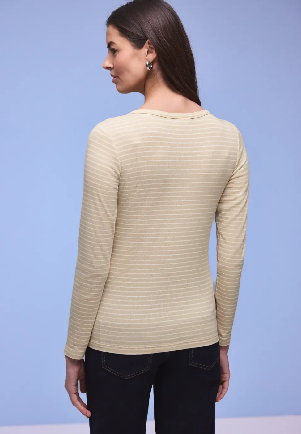 Gestreiftes Shirt