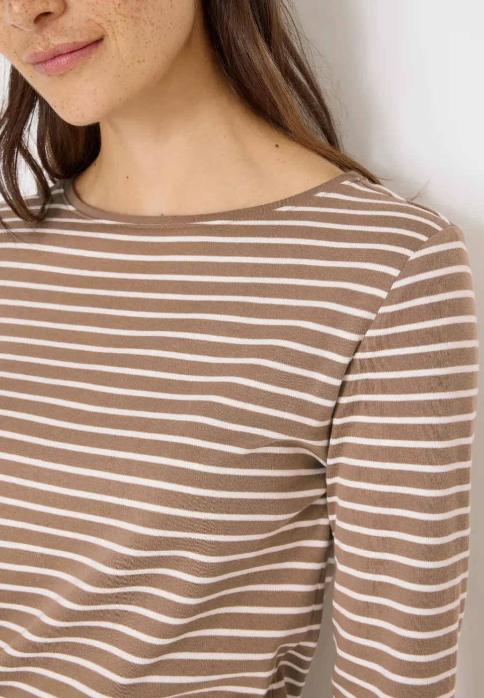 Gestreiftes Shirt