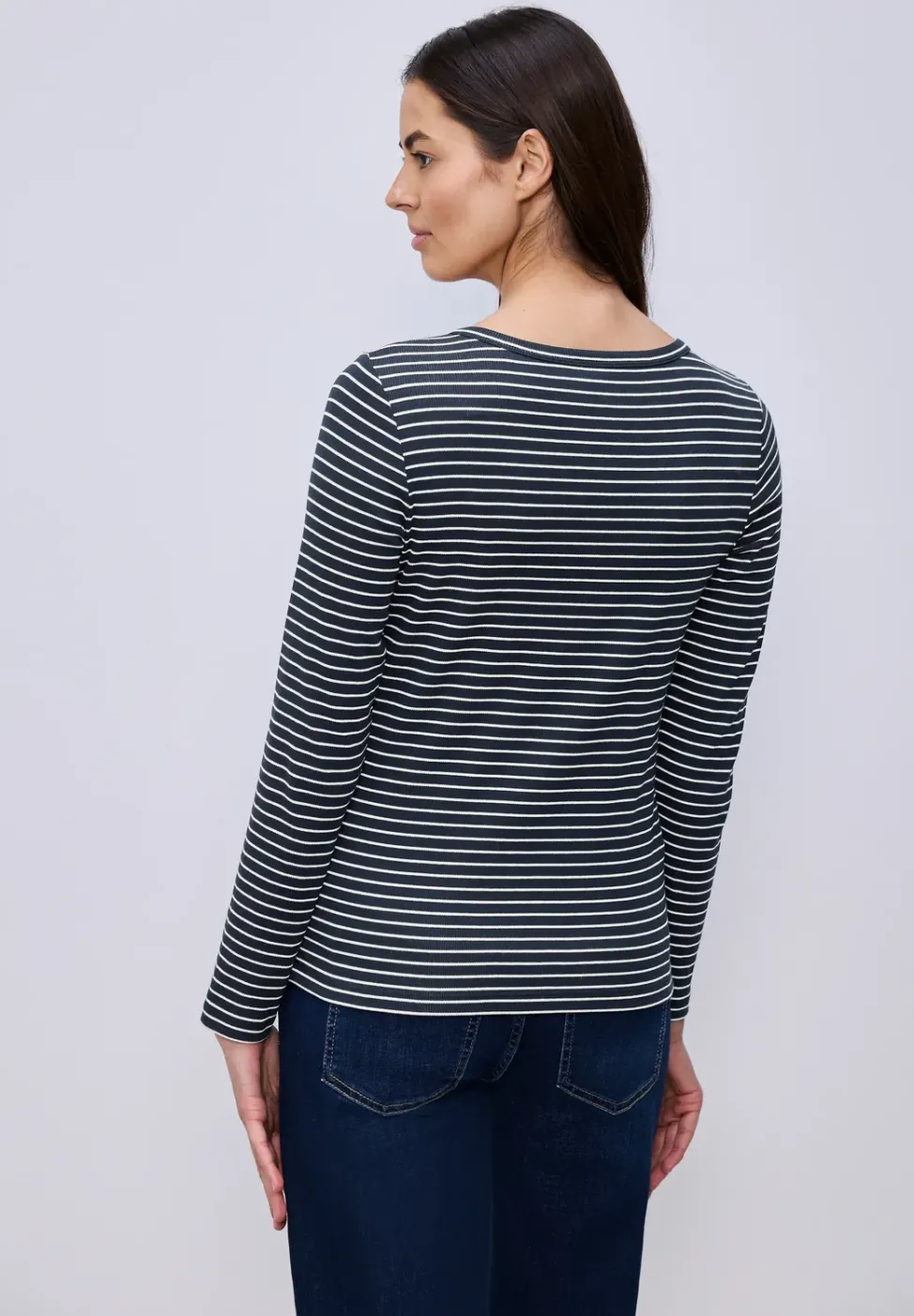 Gestreiftes Shirt