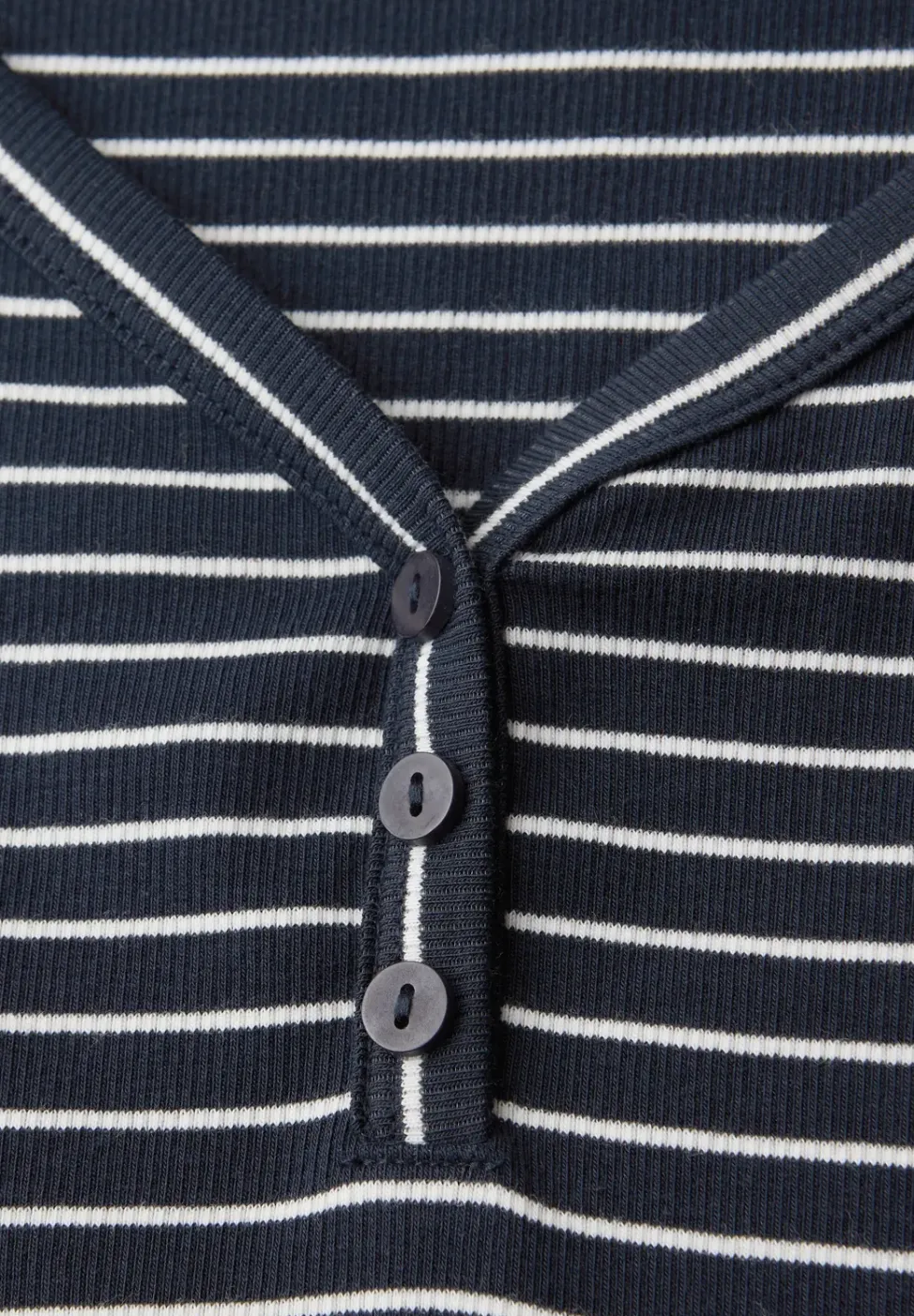 Gestreiftes Shirt