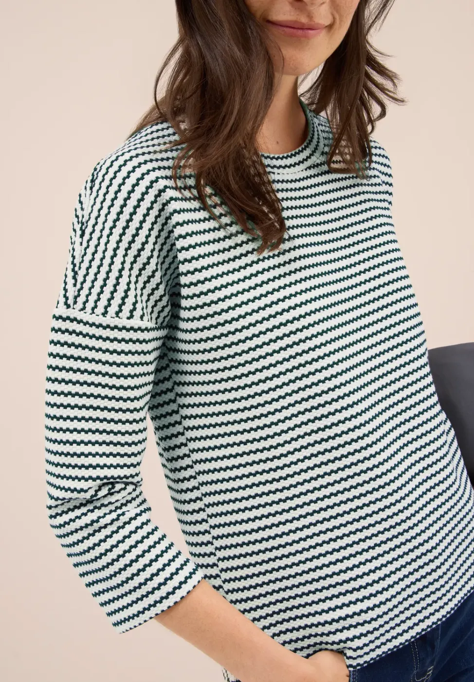 Gestreiftes Strukturshirt