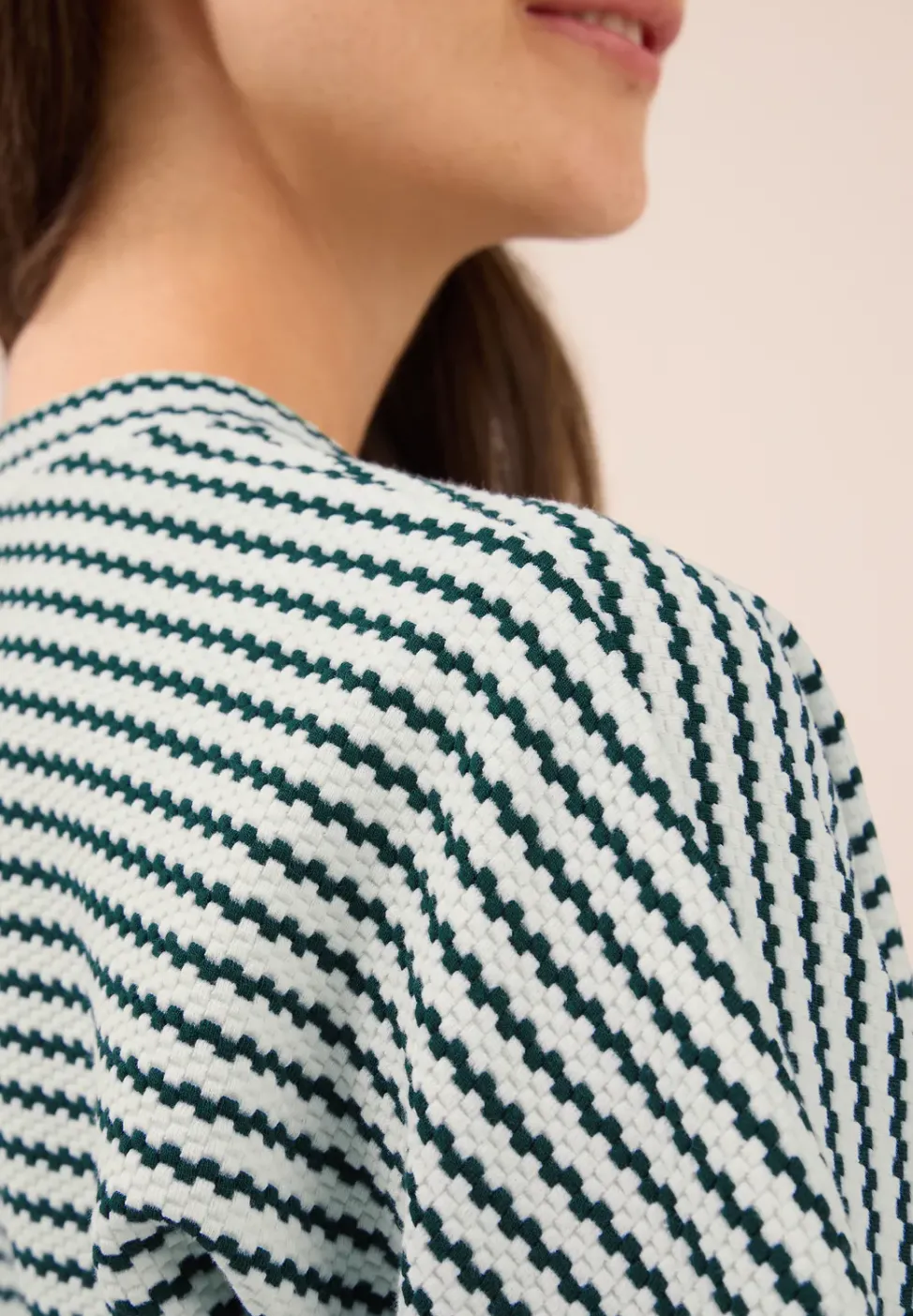 Gestreiftes Strukturshirt
