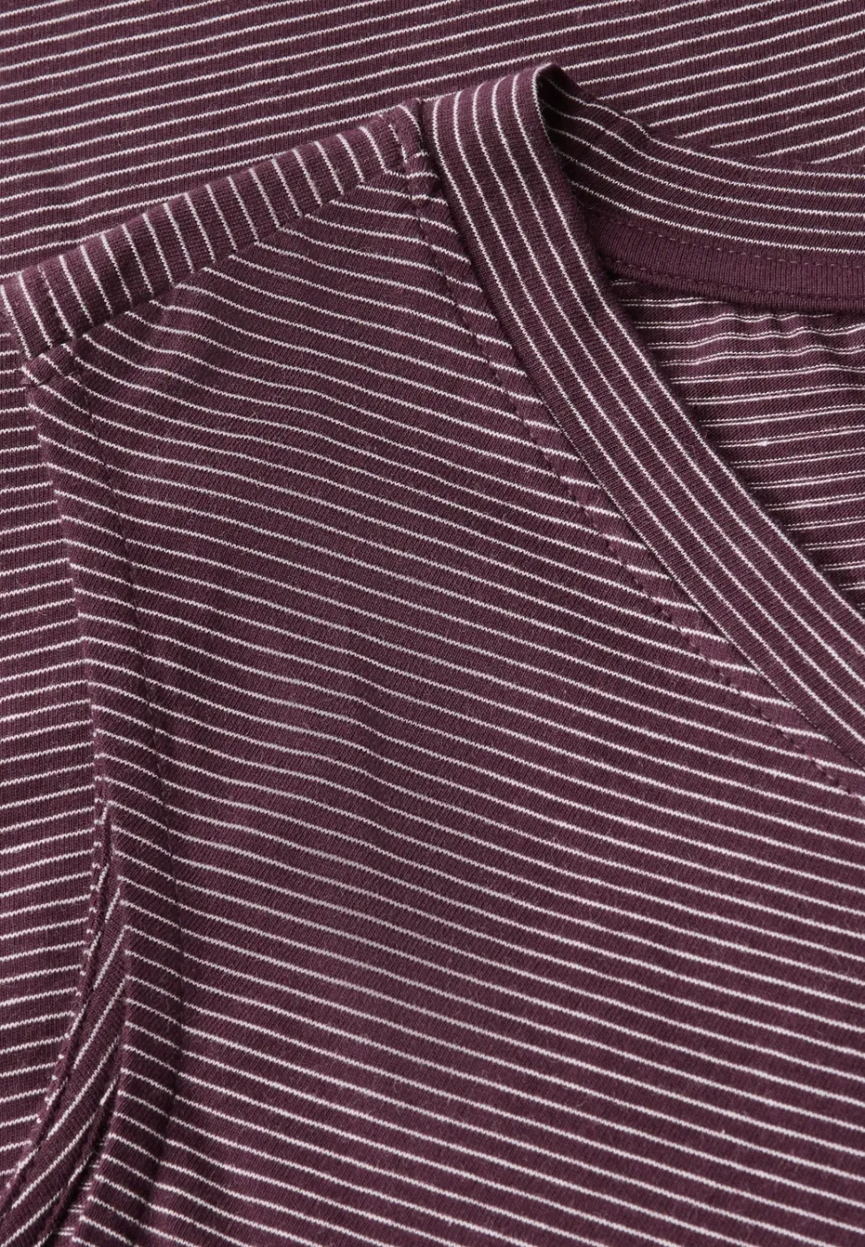 Gestreiftes Top